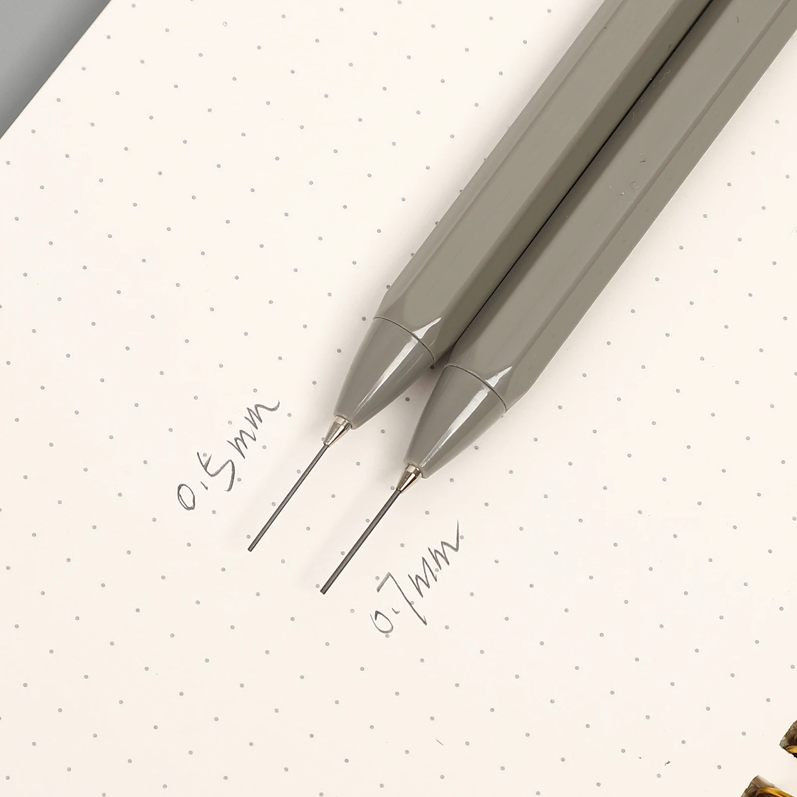 Mechanical Pencils 3 Pcs 0.5/0.7mm Simple Plastic Drawing Propelling Automatic For Student Office