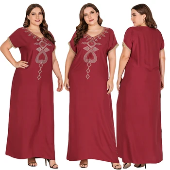 

Muslim Women Maxi Dress Embroidery V-neck Short Sleeve Robe Ramadan Loose Plus Size Kaftan Dresses Islamic Abaya Gown 2020 New