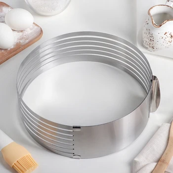 

Detachable form for baking muffins and cakes with size adjustment 25-30 cm