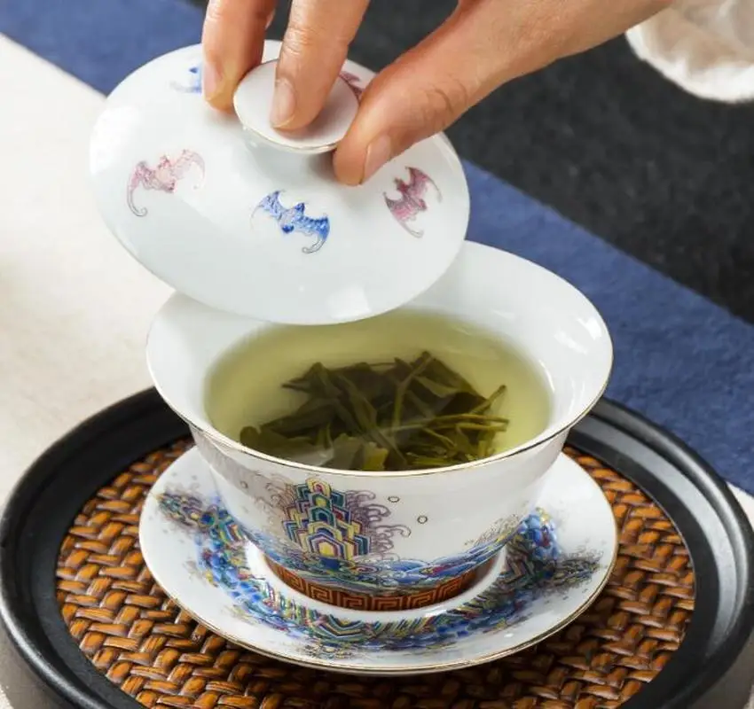 Керамическая эмалированная роспись Gaiwan синий и белый чай Tureen фарфоровая большая