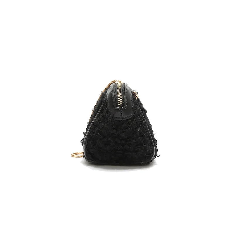 

2019 Winter New Style Volume Wool Shell Snake Bones Chain Shoulder Oblique Handbag