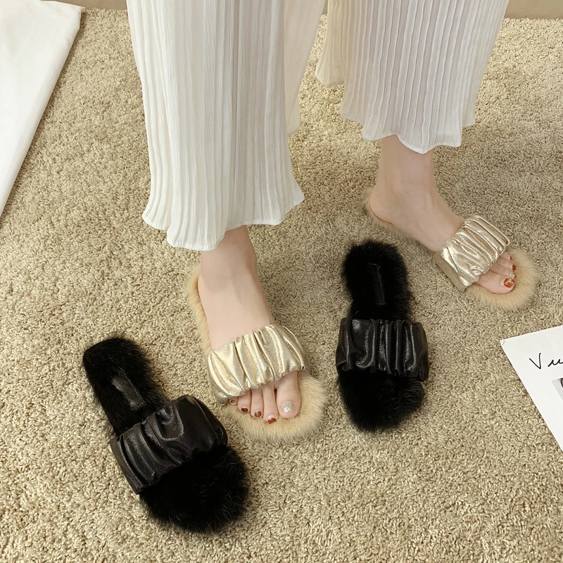 

Shoes Ladies' Slippers Flock 2019 New Women Slides Fashion Platform Pokemon Plush Flat Soft Luxury Fur with fur Basic