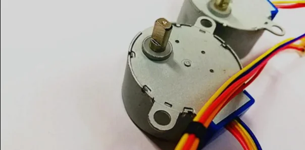 35BYJ46 шаговый двигатель DC12V 1/85 постоянный магнитный торможение шаговый двигатель для кондиционирования воздуха камин сценическая лампа и т. Д