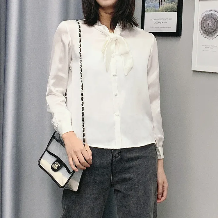 Ultra-thin 4 nuclear 14inch 4G+64GB SSD Notebook