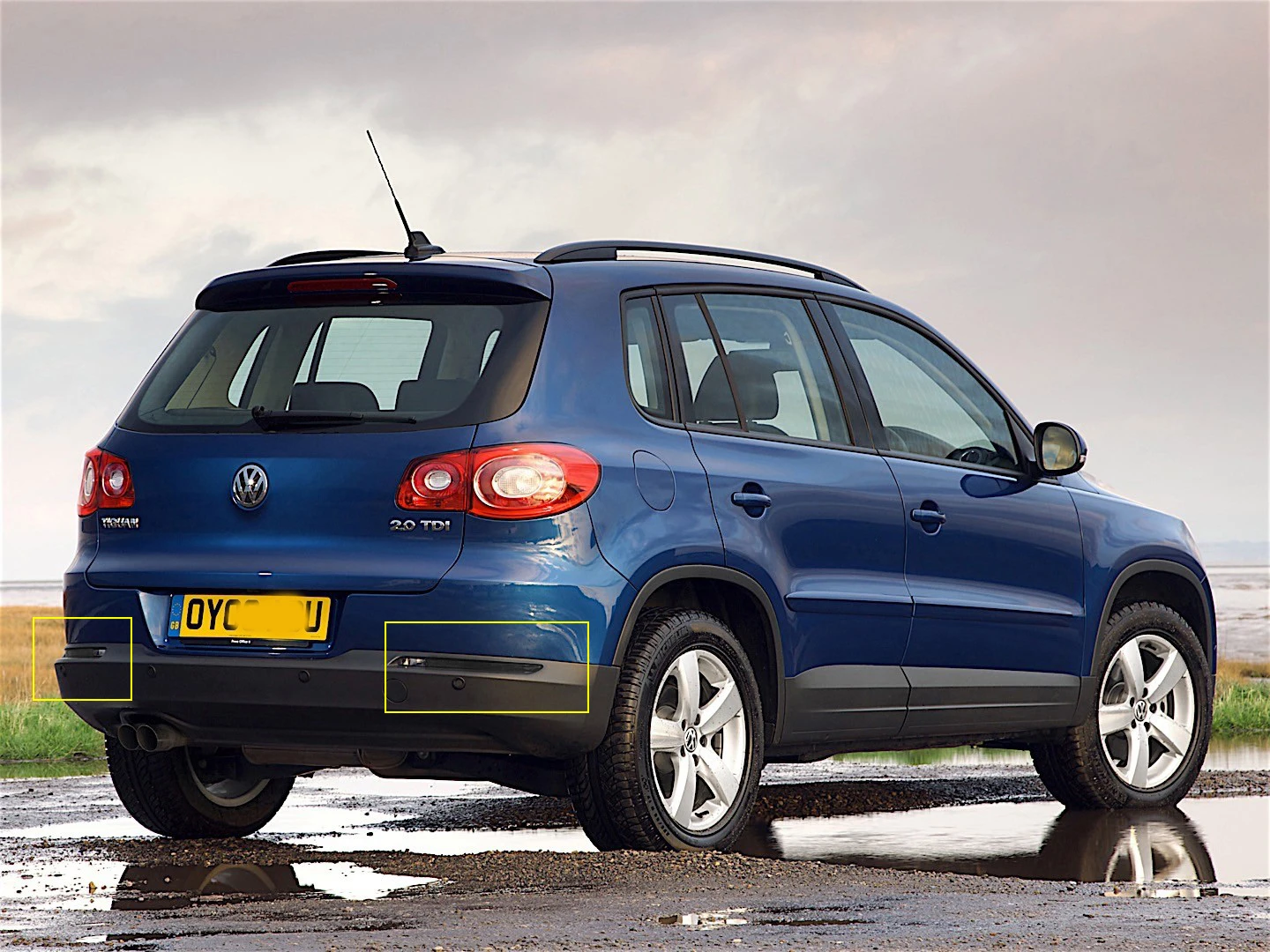Для VW Tiguan 5N 08-15 задний светодиодный отражатель на бампер стоп-сигнал, тормозной светильник, черный дымчатый объектив