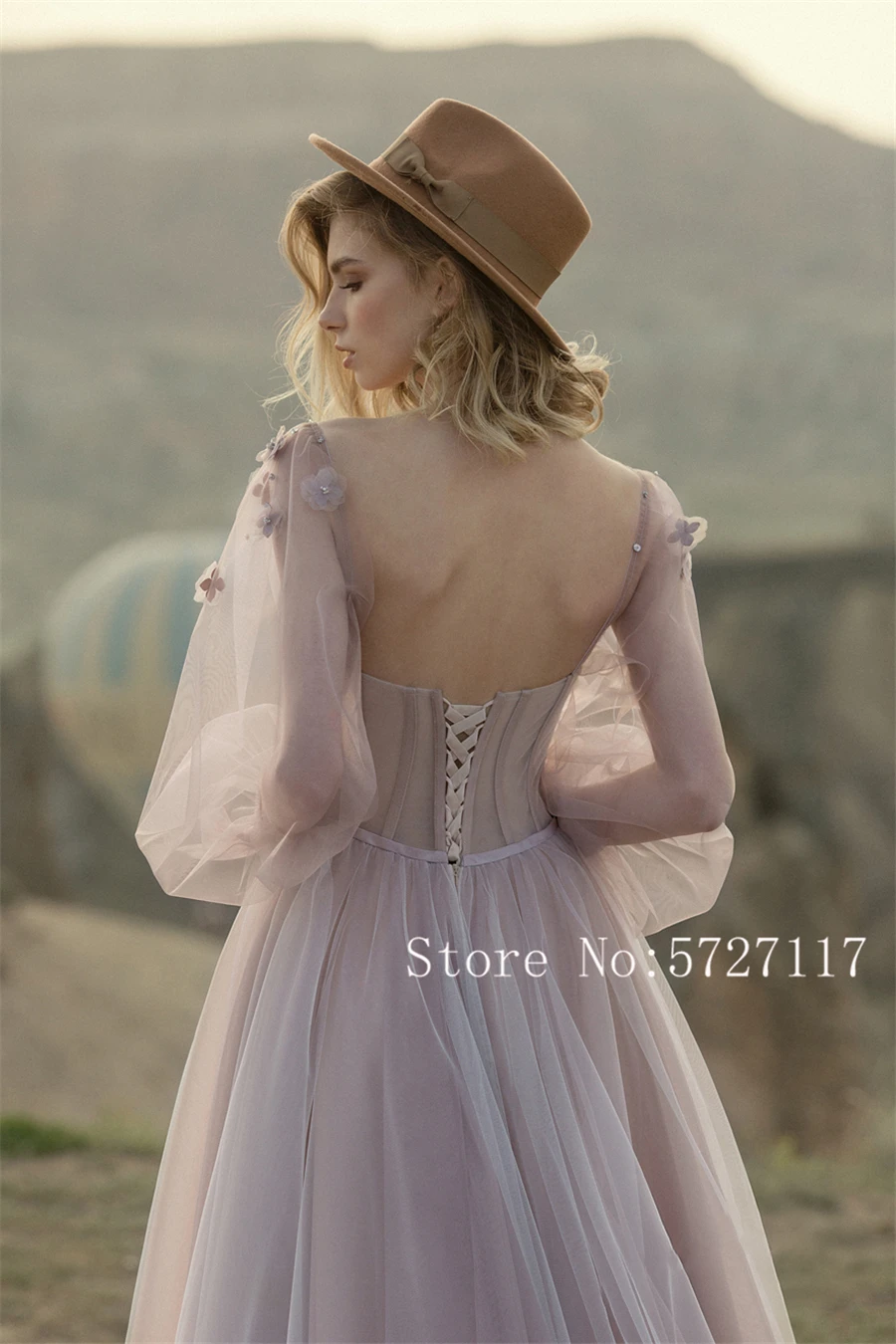 Sweetheart Neckline Tulle A-line Exposed Boning Long Sleeves 3D Flowers Wedding Dress