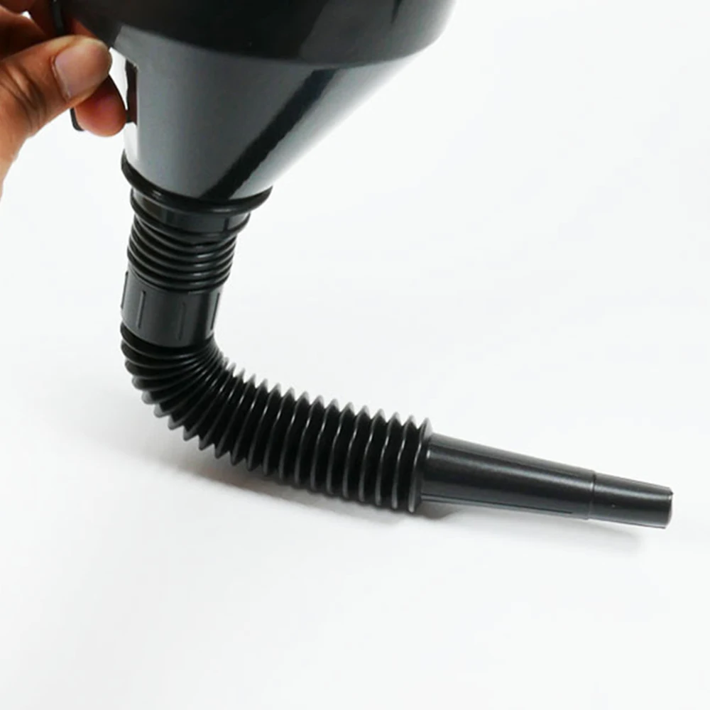 Рисунок 5 - автомобильная воронка бензо масло