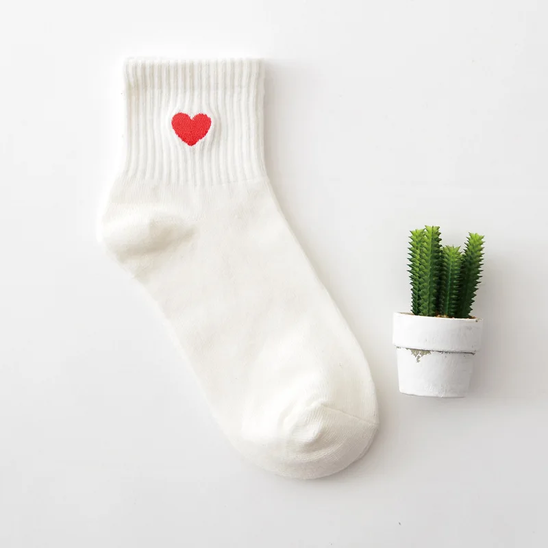 Новые хлопковые носки с вышивкой Kwakii, корейские белые забавные носки с героями мультфильмов, сезон лето-весна, мягкие дышащие носки, Прямая - Цвет: White Heart