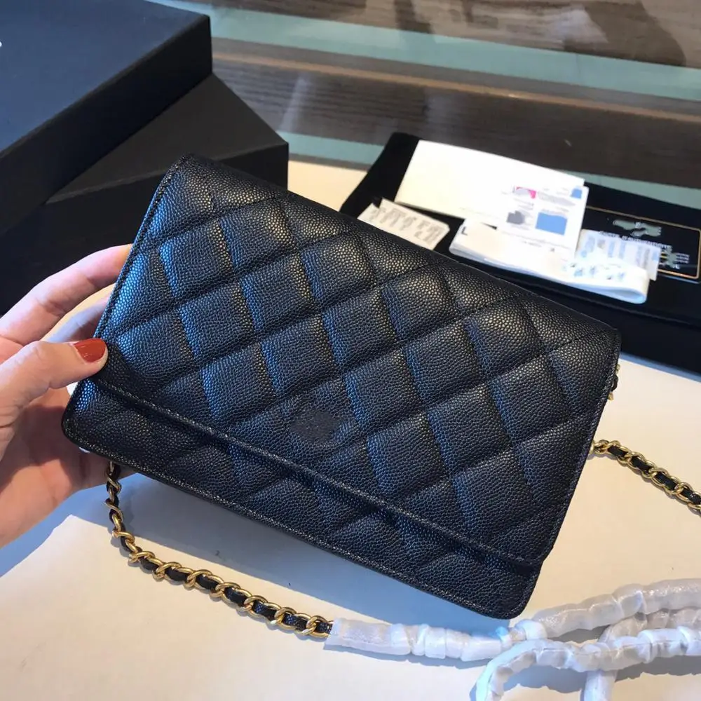 Сумка кросс-боди женская из натуральной кожи квадратный саквояж на плечо