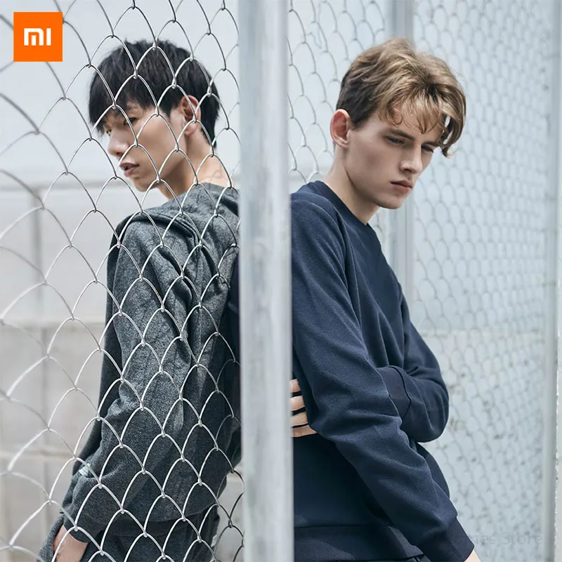 

Xiaomi Youpin UREVO life men's fleece round neck sweater Classic, versatile soft to the touch Fashion style resisting the cold