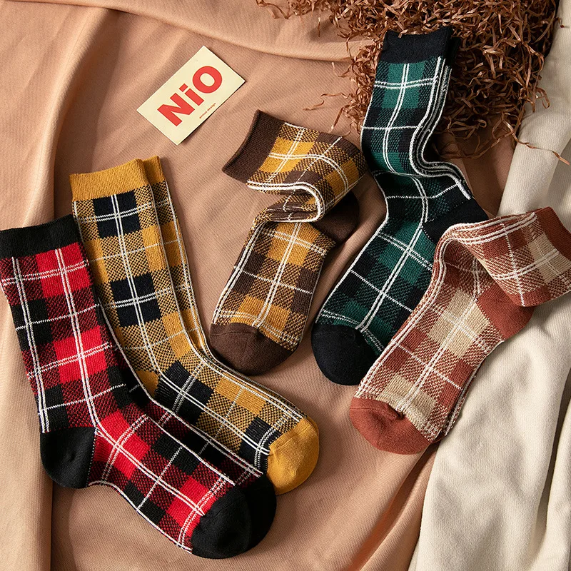 

Women Socks High Japanese Korean Style Cotton National Wind Flowers Autumn Winter Ladies Floral Sock Warm Cute Vintage Meias