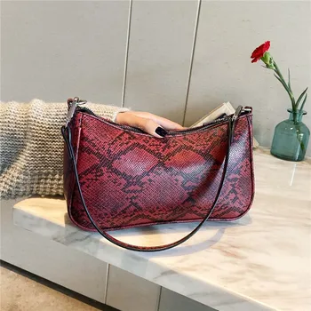 

Baguette Shape Bag For Women Trendy Vintage Handbag Female Small Bag Serpentine Leather Shoulder Shopping Bag Retro Totes