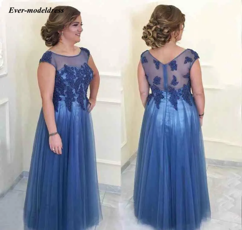 

Elegant Blue Sheath Mother Of The Bride Dresses 2020 Scoop Illusion Appliques Beaded Zipper Back Floor Length Wedding Party Gown