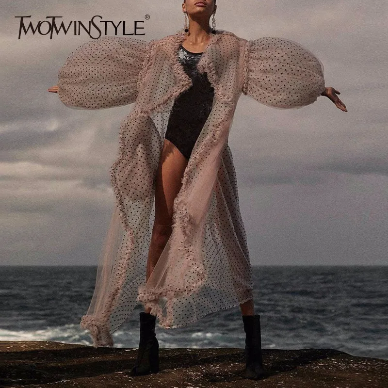 Женская сетчатая блузка миди TWOTWINSTYLE в горошек с рукавами-фонариками весна-лето