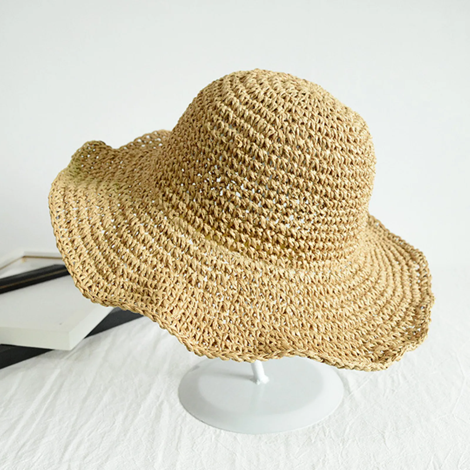 Simple Summer Beach Hat Women Straw Hats Wide Brim Summer Caps Female Casual Travel UV Hat Outdoor Ladies Wide Brim Sun Hats