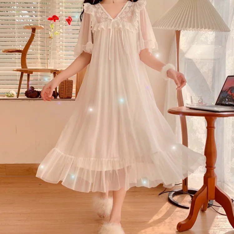 

2021 New Summer Short Sleeve Lace Nightgowns Women Sexy Night Dress V-Neck Thin Sweet Home Clothing Girl Plus Size Dresses