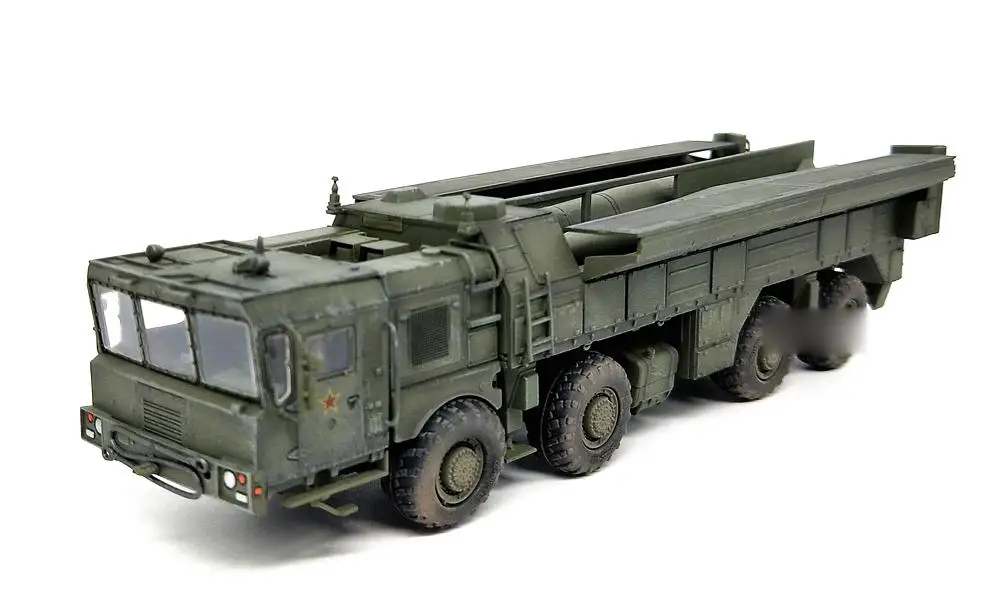 Русский ISKANDER мобильный короткий диапазон 1/72 Танк модель готовой модели сбора