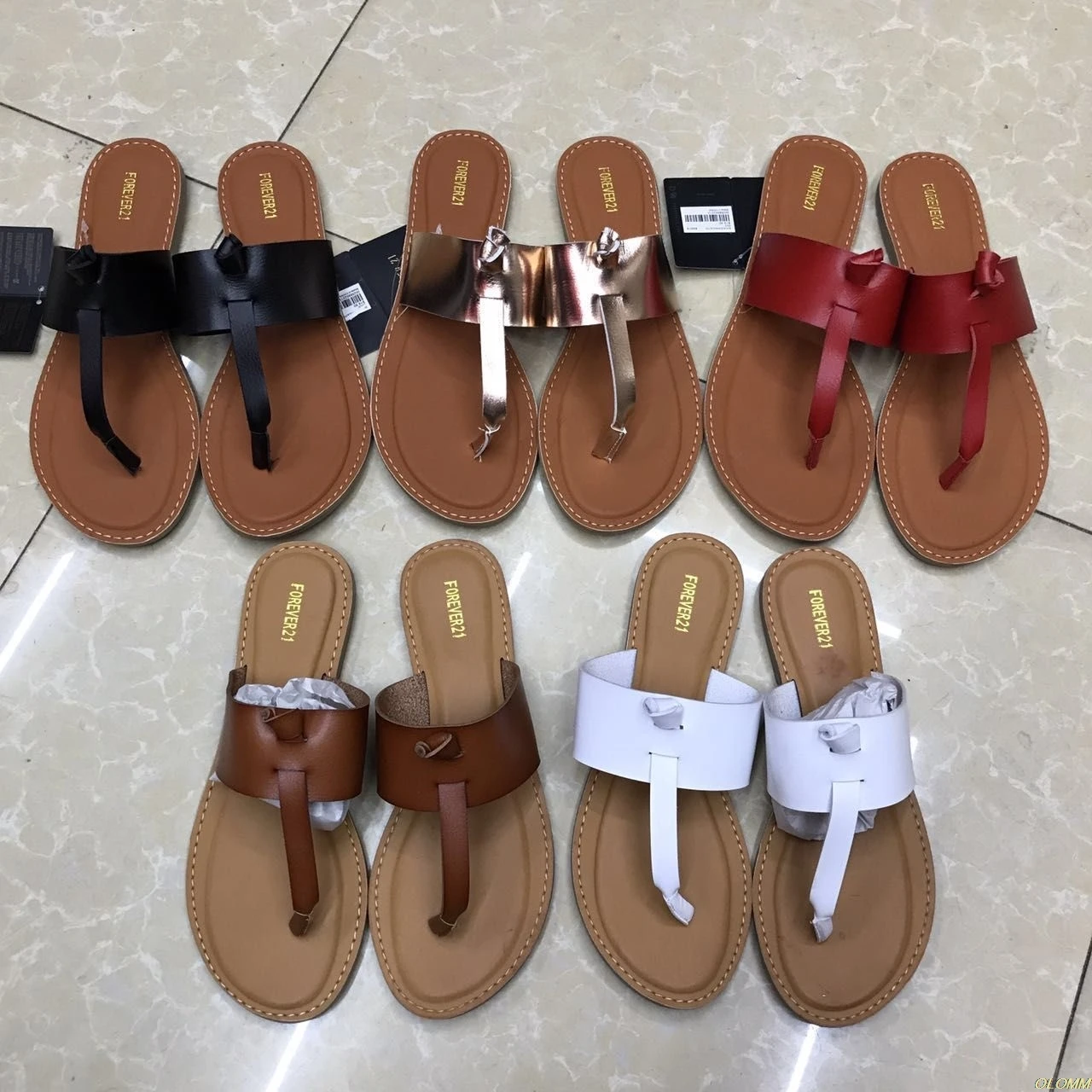 

Basic Women Sandals 2020 New Women Summer Sandals Plus Size 41 Leather Flat Sandals Female Flip Flop Casual Beach Shoes Ladies