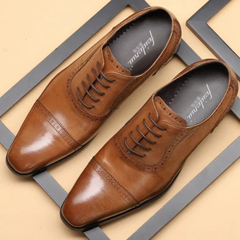 

High Quality Man Handmade Carved Party Wedding Shoes Natural Genuine Leather Men's Pointed Toe Laces Wingtip Brogue Flats DX181