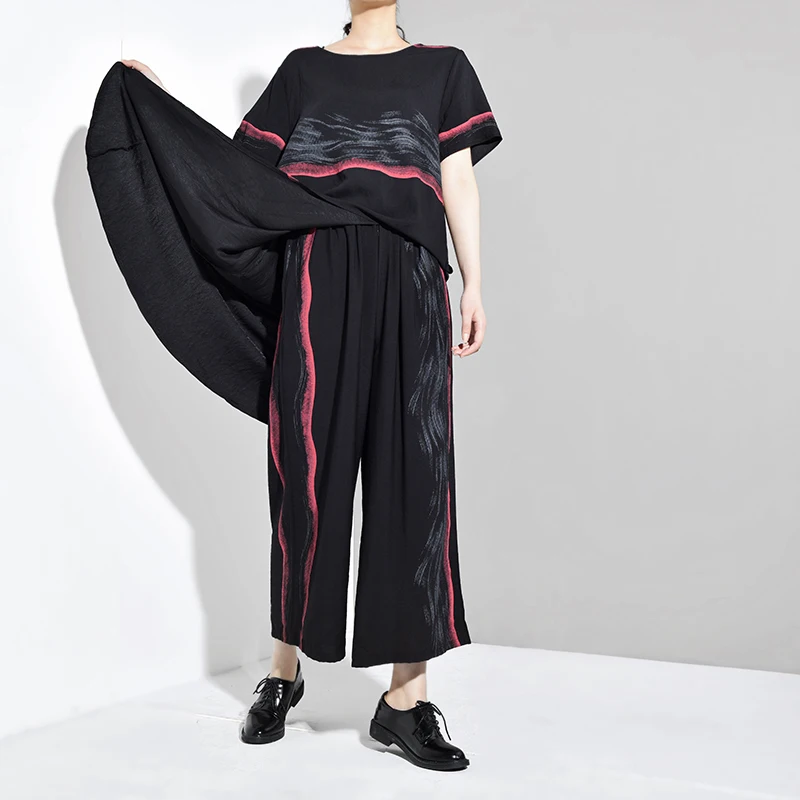 [EAM] Wide Leg Pants Striped Two Piece Suit New Round Neck Short Sleeve Black Loose Fit Women Fashion Spring Autumn 2020 JW5910