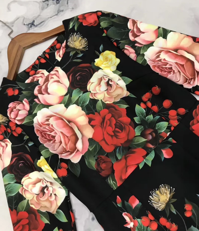 Red RoosaRosee Designer Autumn Pencil Dress Women Half Sleeve Flower Print Elegant Party Dresses Vestdios Female Robe Femme