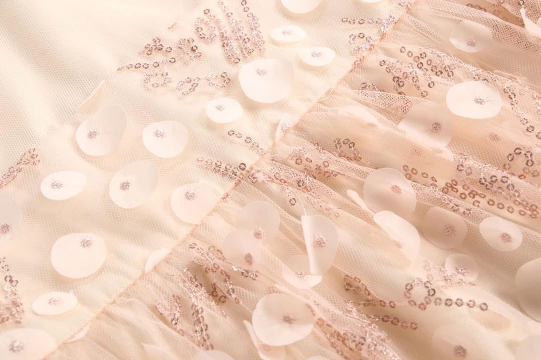 New Medium Long V-neck Slim High Waist A Heavy Work Sequin Embroidery Flower Net Yarn Big Dress Dress Luxury Brand Dress