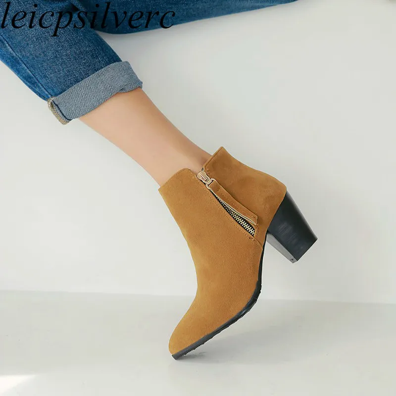 

Women Boots Autumn Winter Warm Flock Ankle Chelsea Boots Pointed Toe Strange Style Zip 2019 Sexy New Fashion Black Big Size34-46