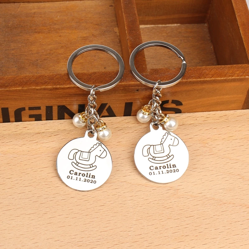 10pcs Personalized name date alloy Keychain Engraved Custom keyring birthday party decorations kids baby shower souvenirs | Дом и сад