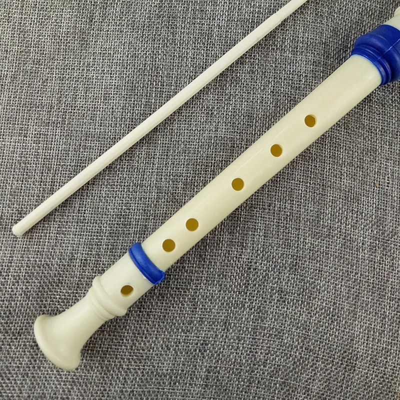Clarinet/universal learning clarinet/blue circle clarinet 6 holes. Clarinet 8 hole cleaning rod