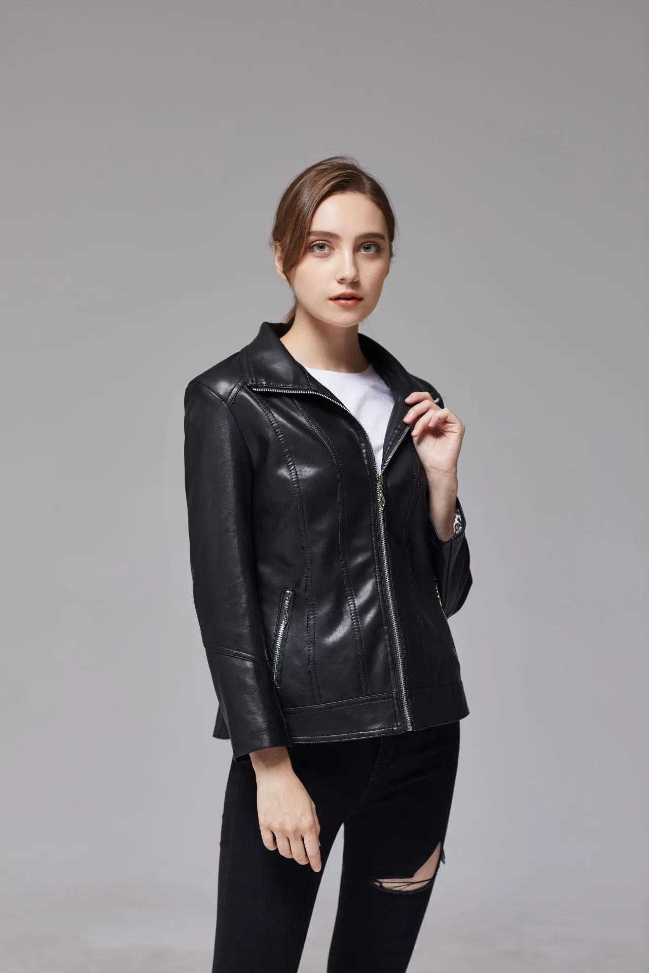 Большие размеры 6XL, новая свободная куртка из искусственной кожи, женская классическая байкерская куртка, весенне-осенняя Женская Базовая Одежда большого размера, верхняя одежда
