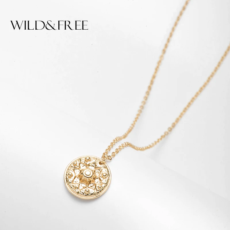 

Wild&Free Minimalism Gold Necklace For Women Fashion Round Irregular Surface Carved Pendants Chain Necklace Collars Jewelry