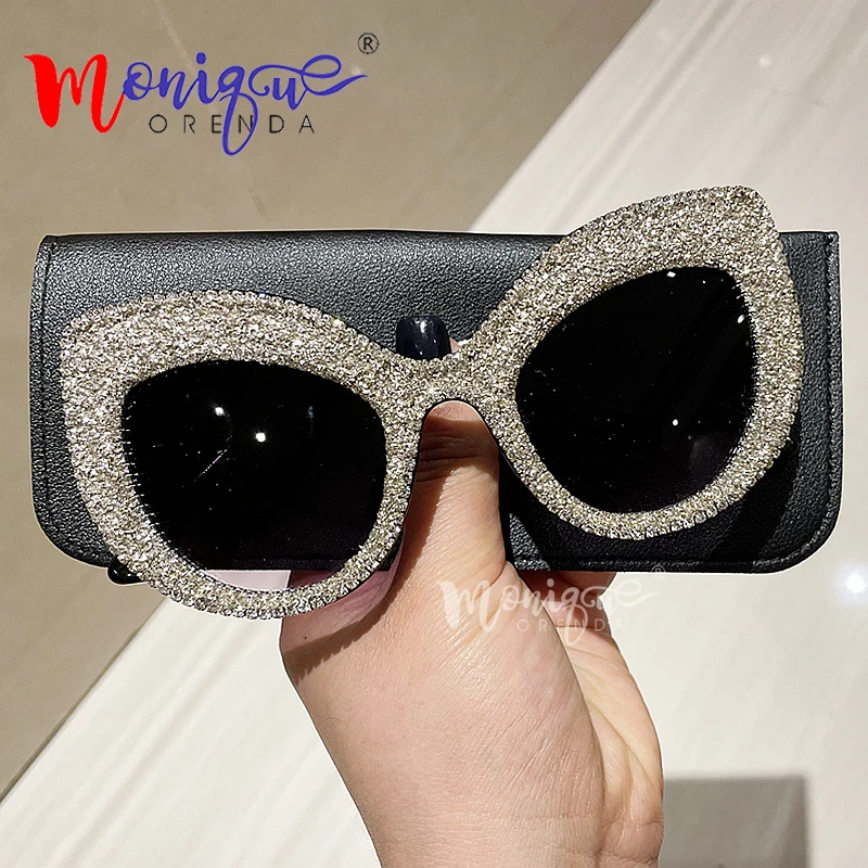 Vintage Oversized Cat Eye Sunglasses Women Retro Rhinestone Sun Glasses For Elegant Lady Fashion Punk Glasses Oculos square sunglasses women