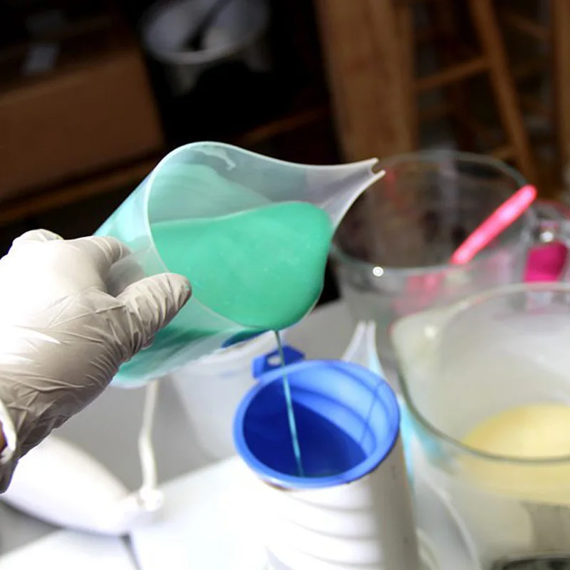 1000ML-Tip-Mouth-Plastic-Measuring-Jug-Cup-Graduated-Large-Capacity-Measuring-Cup-Long-Spout-Funnel-Pitcher.jpg 1000 Ml Hegyi Szájú Műanyag Mérő Kancsó Csésze Fokozatos Kapacitás Mérése Hosszú Kifolyó Tölcsér Konyhai Pékség Szerszámok - Image 3