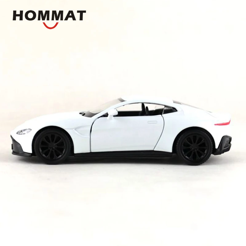 1:36 Масштаб Aston Martin Vantage V8 двигатель модель автомобиля игрушка сплав металл литая