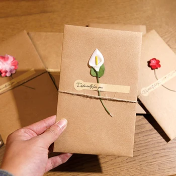 

5 pcs DIY Kraft Paper Greeting Cards With Envelope Handmade Dry Flower Invitations Wedding Birthday Party Decors Supplies
