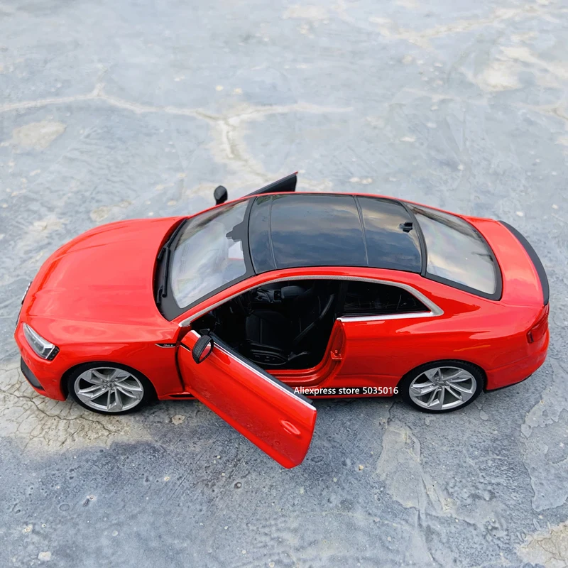 Bburago 1:24 Audi RS5 RAD имитация сплава Модель автомобиля ремесла украшение Коллекция