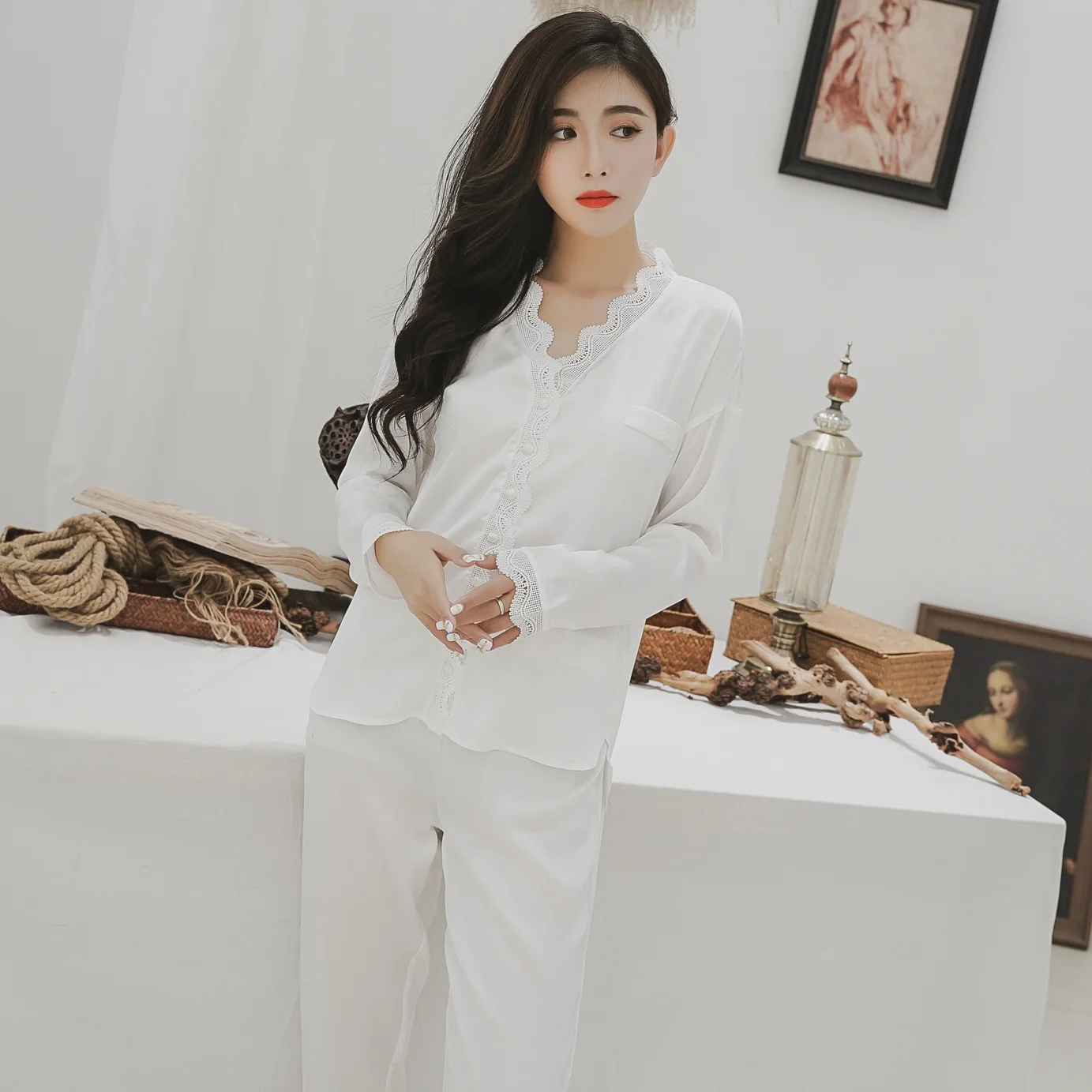 Корея Элегантность принцесса лед шелк пижамы женские наборы Осень простой белый