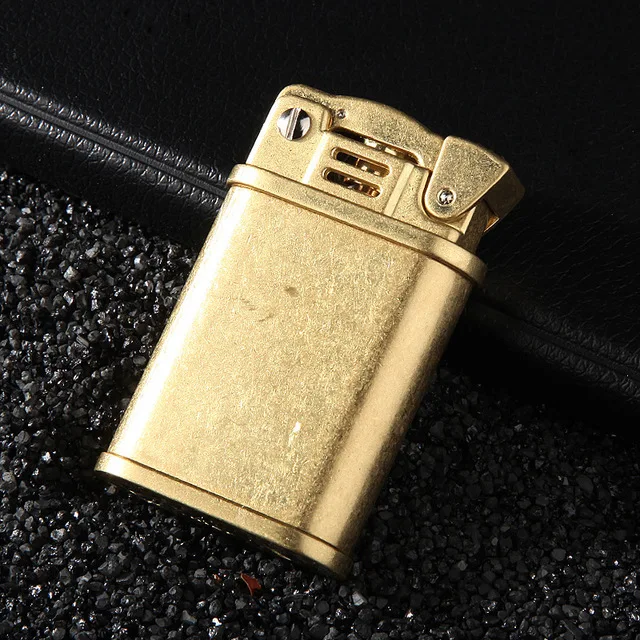 Retro Copper Flint Lighter Brass Metal Men Gadgets Kerosene Oil Gasoline Lighter Gas Grinding Wheel