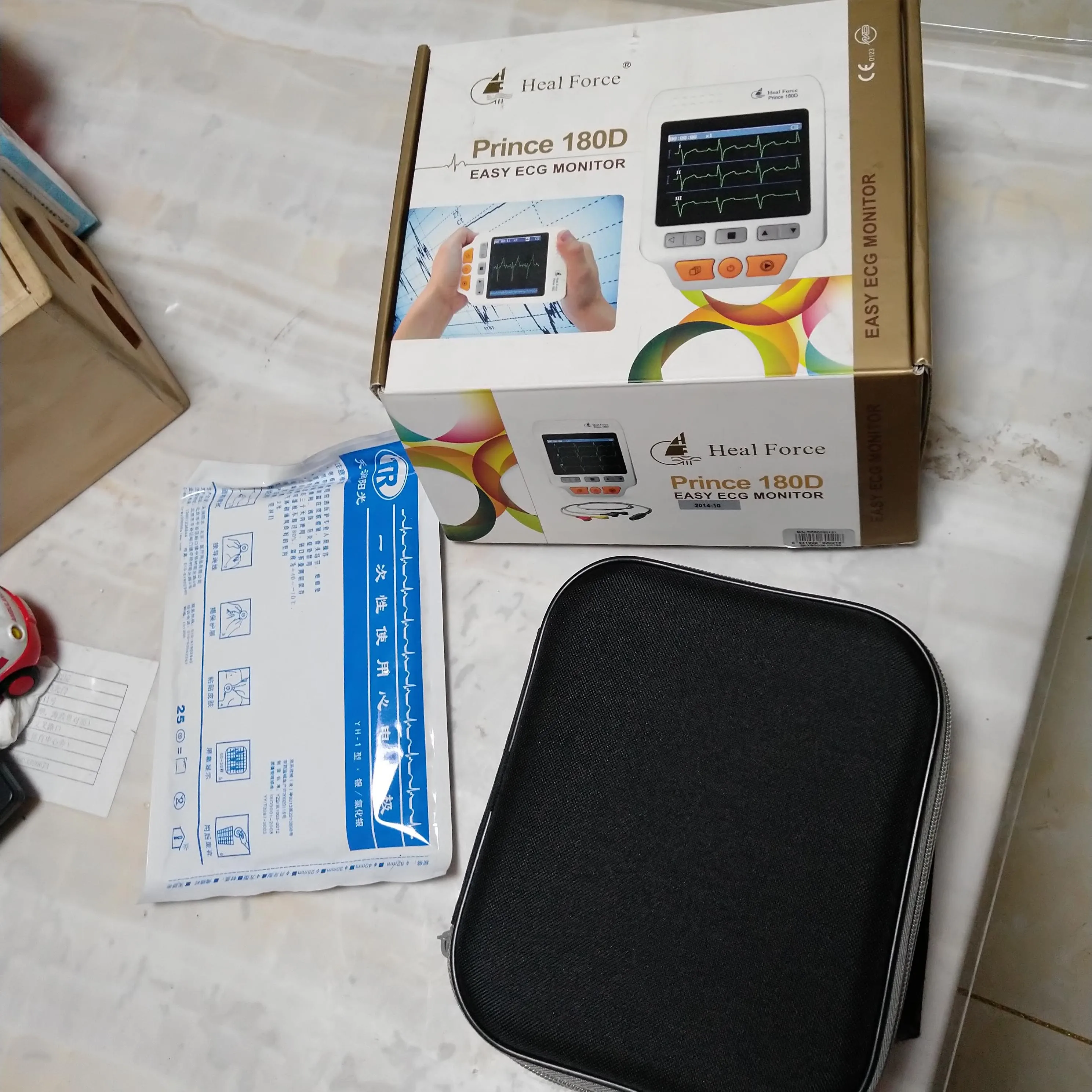 Heart ECG Monitor Heal Force Prince 180D Portable Household Electrodes ECG Cable Continuous Measuring
