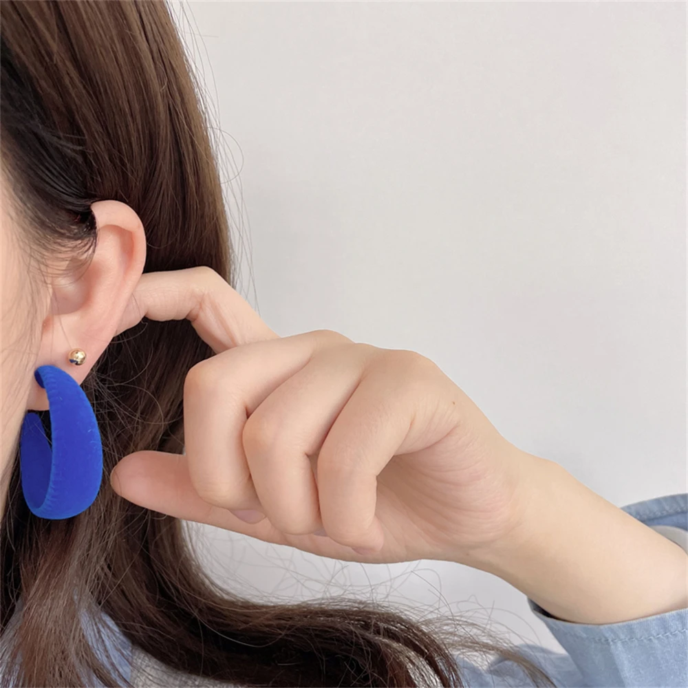 925 Silver Needle Flocking Autumn Winter Velvet Klein Blue C Shaped Earrings Retro Pierced Earrings Female Ear Clip Earring silver jewelry