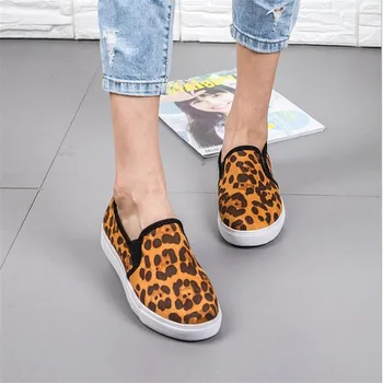 

Women flat shoes 2019 new female leopard snake loafers soft bottom one pedal lazy shoes women slip on flats