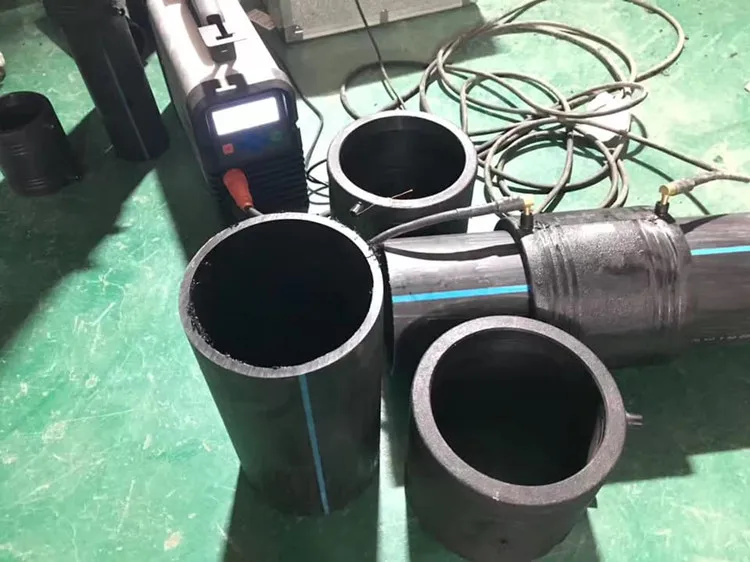 58442587_1425115040_副本