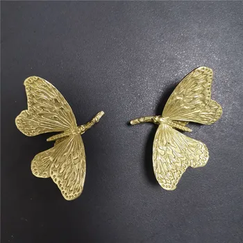 

American Retro Brass Butterfly Handles Nordic Wardrobe Door Cabinet Shoe Cupboard Door Small Knob Single Hole Handle