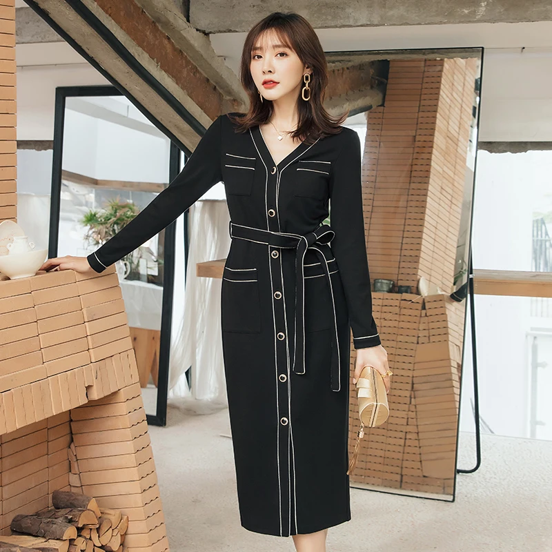YIGELILA высококачественное черное платье с v-образным вырезом, однобортное платье с длинными рукавами и поясом, однотонное элегантное платье до середины икры 65437