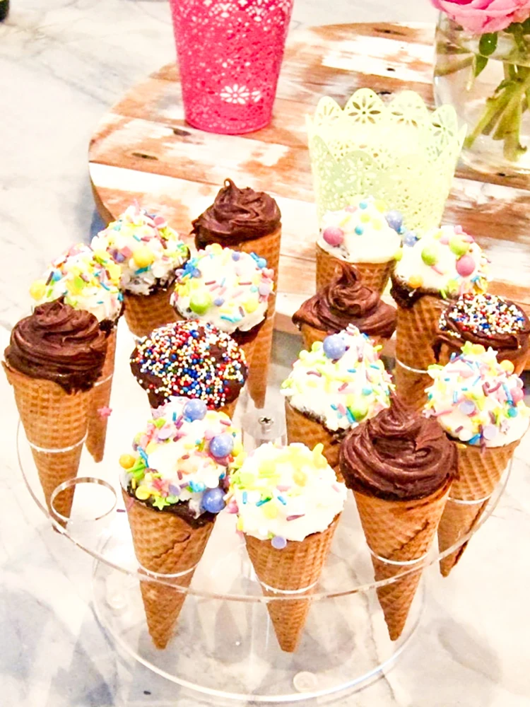 4-9206747385_689055356