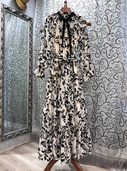 

Women's 2020 New Style for Autumn and Winter Collar Tie Color Matching Lace-up Waist Hugging Printed Long-Sleeved Dress 908