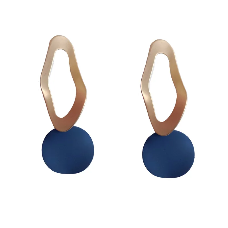 

New Women's Fashion Brand Jewelry Irregular Geometric Stud Earrings for Women Simple Style Earrings