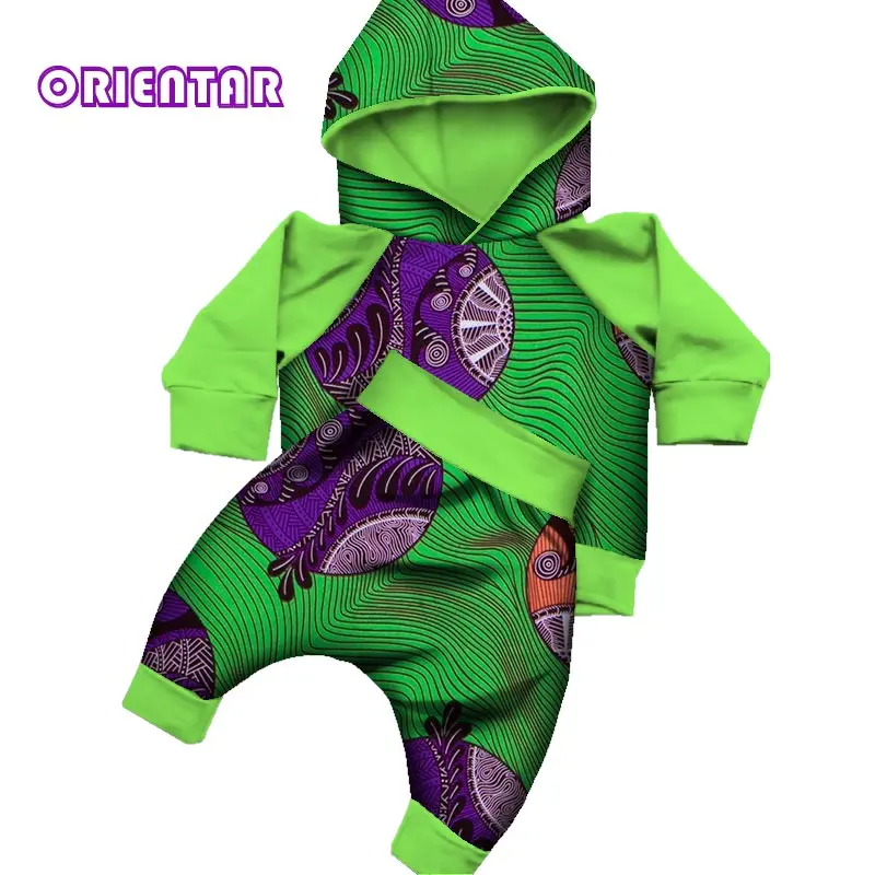 Комплект одежды для мальчиков из 2 предметов толстовка с капюшоном и штаны в