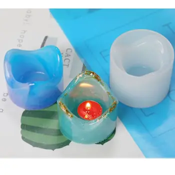 

Epoxy Epoxy Material: SiliconeColor: Transparent Easy to separate for none brain game Non-toxic Corrosion resistance strong