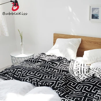 

Bubble Kiss Throw Blanket Black White Geometric Cotton Blankets On The Bed Travel Car Portable Knitted Blanket Bed Cover Blanket